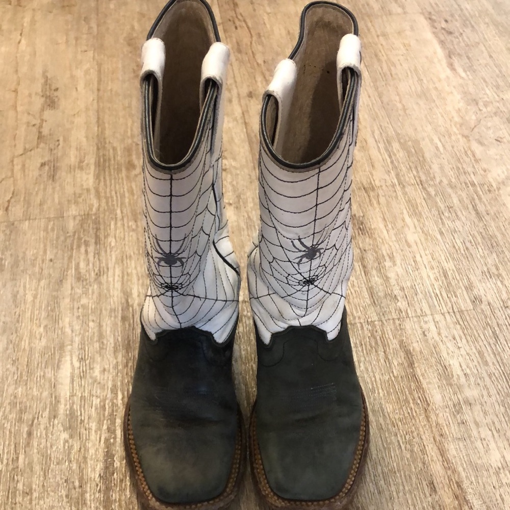 Boys spider boots. Made by Olathe Boot Company. Knee high.